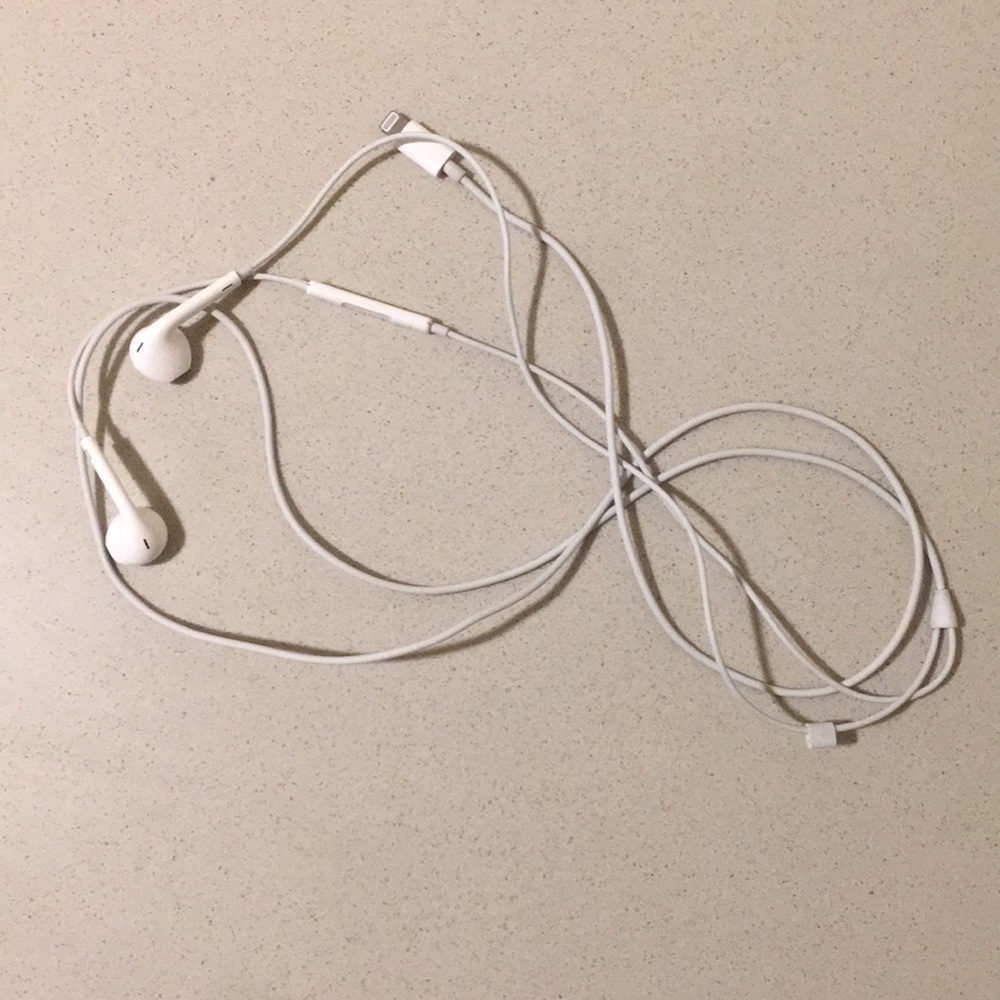 iPhone 7 Plus headphones